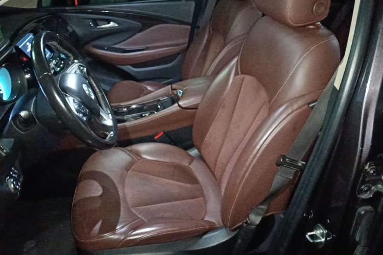 Used Buick Envision 2017 20T Two-Wheel Drive Elite Version Left Front Seat