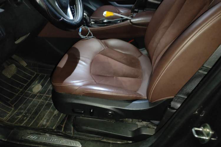 Used Buick Envision 2017 20T Two-Wheel Drive Elite Version Left Front Seat