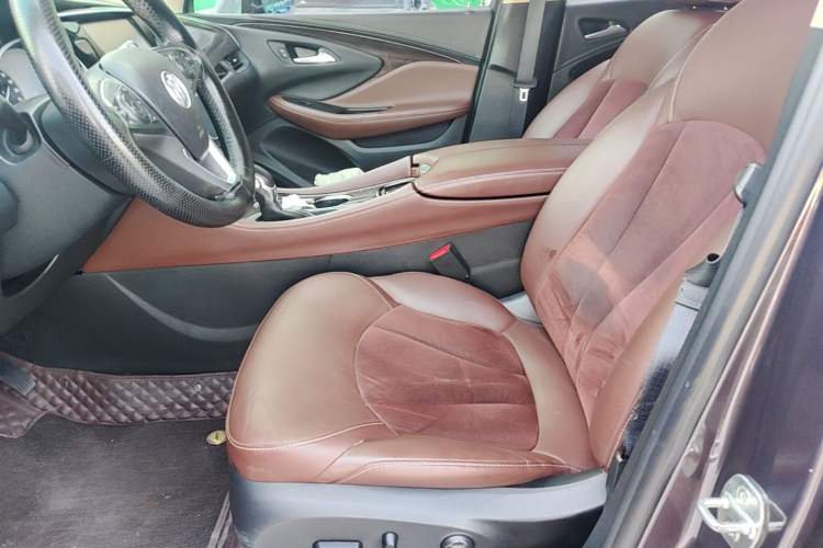 Used Buick Envision 2017 28T Four-Wheel Drive Elite Model Left Front Seat