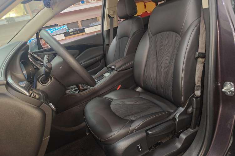 Used Buick Envision 2017 20T Two-Wheel Drive Leading Version Left Front Seat
