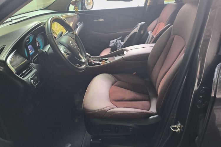 Used Buick Envision 2017 20T Two-Wheel Drive Luxury Model Left Front Seat