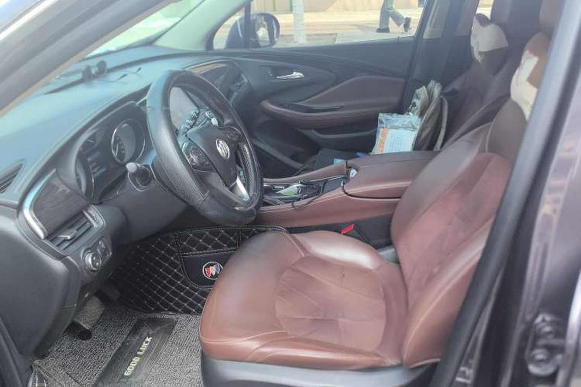 Used Buick Envision 2017 20T Two-Wheel Drive Luxury Model Left Front Seat