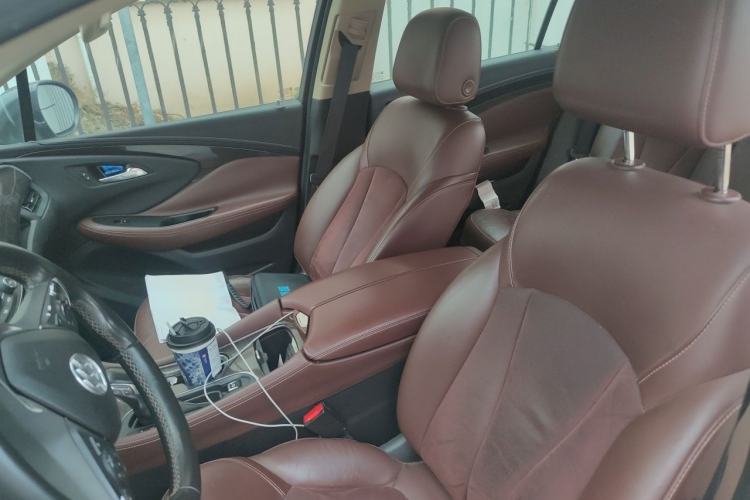 Used Buick Envision 2017 28T Four-Wheel Drive Elite Model Left Front Seat