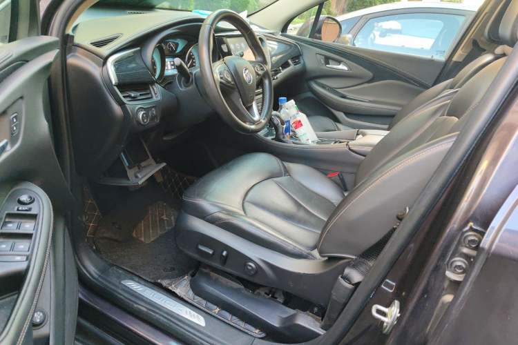 Used Buick Envision 2017 28T Four-Wheel Drive Elite Model Left Front Seat