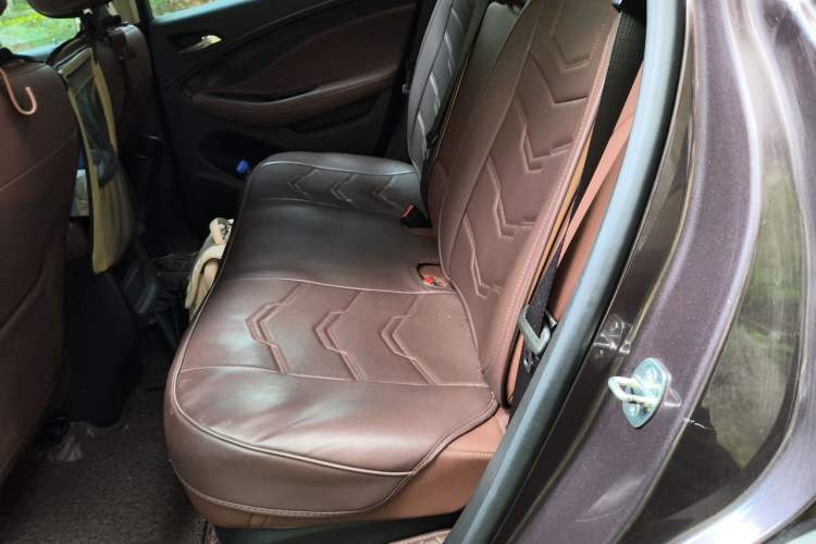 Used Buick Envision 2017 20T Two-Wheel Drive Elite Version Left Rear Seat