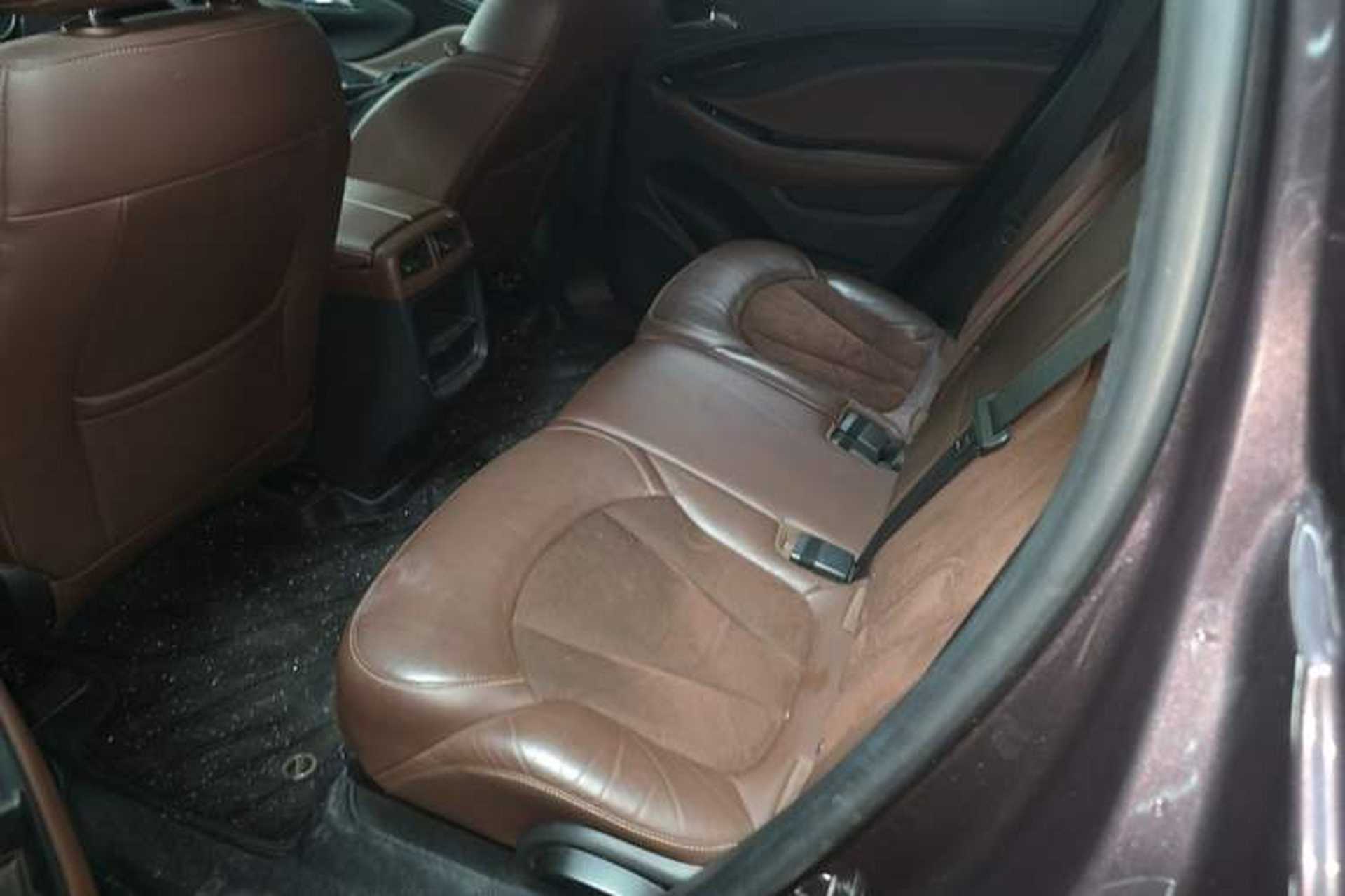 Used Buick Envision 2017 28T Four-Wheel Drive Elite Model Left Rear Seat