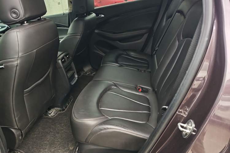 Used Buick Envision 2017 20T Two-Wheel Drive Elite Version Left Rear Seat
