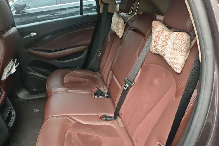 Used Buick Envision 2017 20T Two-Wheel Drive Luxury Model Left Rear Seat