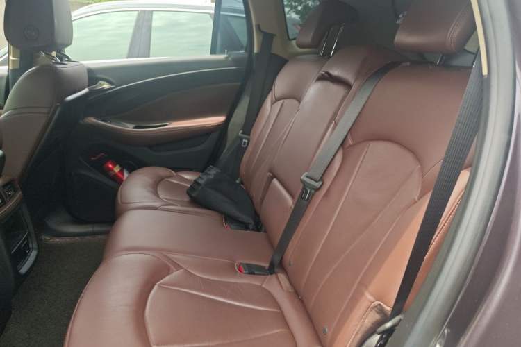 Used Buick Envision 2017 28T All-Wheel-Drive Versatile Sport Flagship Edition Left Rear Seat