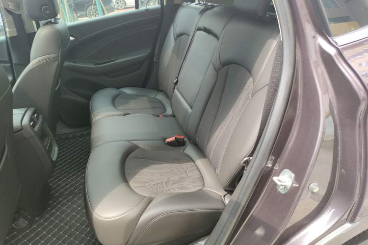Used Buick Envision 2017 20T Two-Wheel Drive Leading Version Left Rear Seat