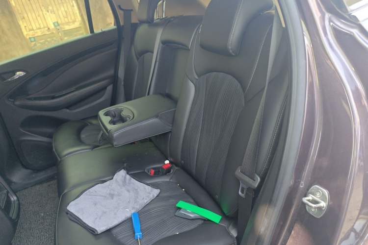 Used Buick Envision 2017 20T Two-Wheel Drive Leading Version Left Rear Seat