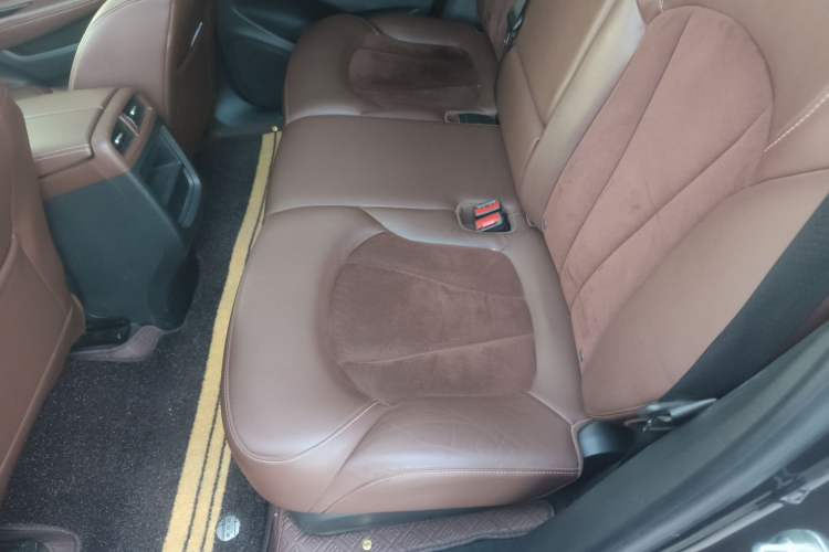 Used Buick Envision 2017 20T Two-Wheel Drive Elite Version Left Rear Seat