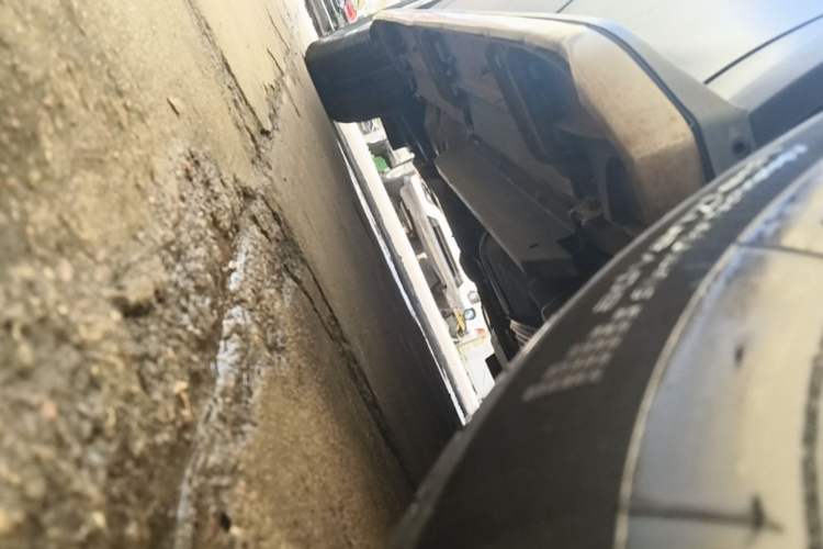 Used Buick Envision 2017 20T Two-Wheel Drive Leading Version Left Side Sill