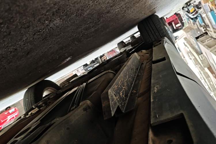 Used Buick Envision 2017 20T Two-Wheel Drive Elite Version Left Side Sill