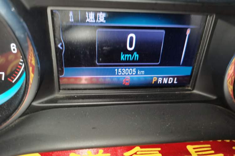 Used Buick Envision 2017 20T Two-Wheel Drive Leading Version Odometer Close Up