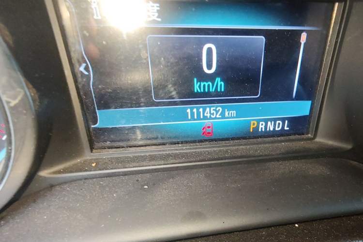 Used Buick Envision 2017 20T Two-Wheel Drive Leading Version Odometer Close Up