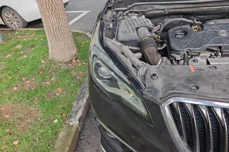 Used Buick Envision 2017 20T Two-Wheel Drive Elite Version Right Front Headlight