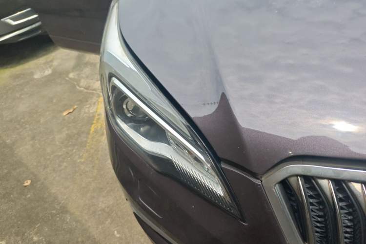 Used Buick Envision 2017 28T All-Wheel-Drive Versatile Sport Flagship Edition Right Front Headlight