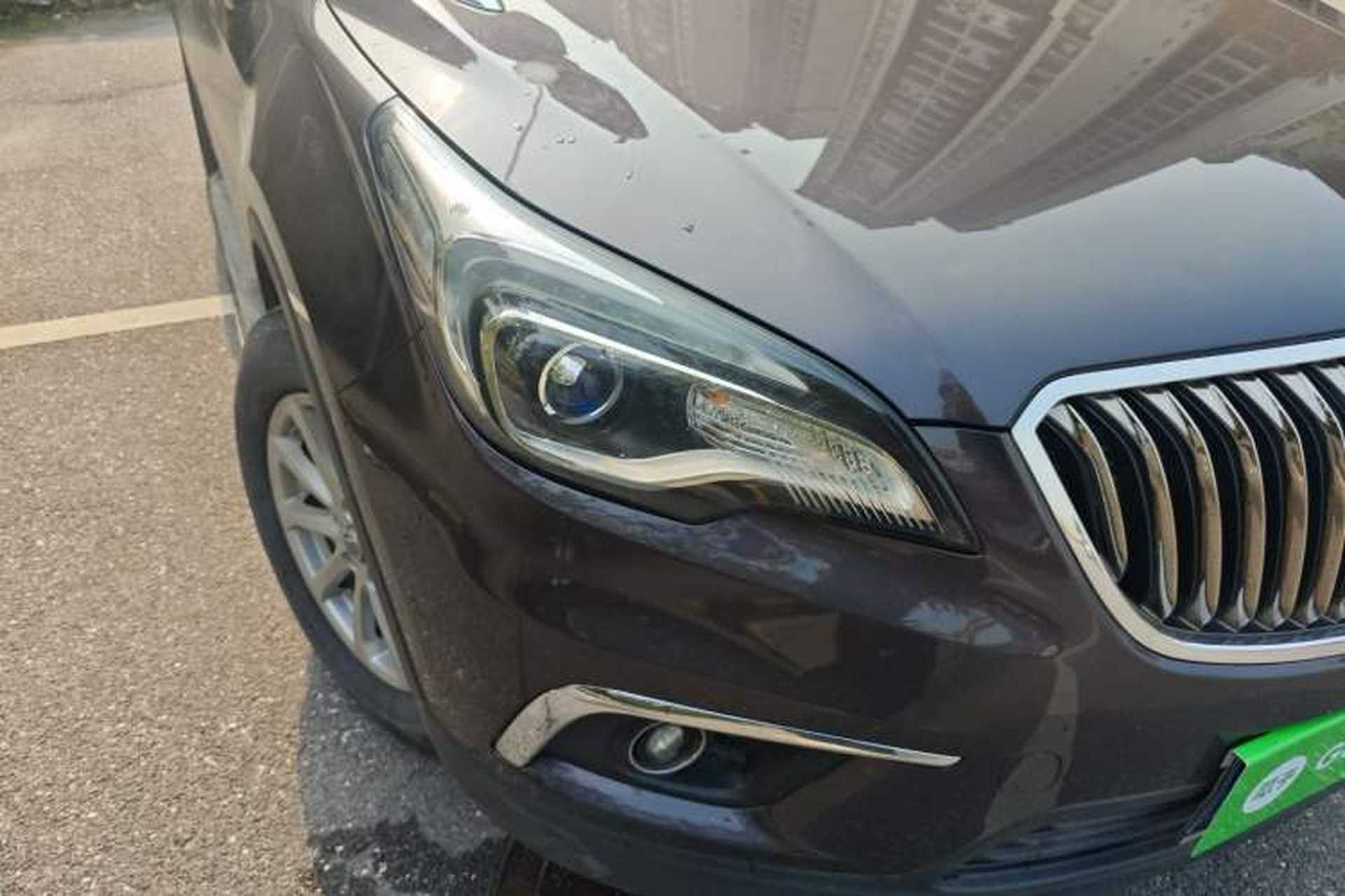 Used Buick Envision 2017 20T Two-Wheel Drive Elite Version Right Front Headlight