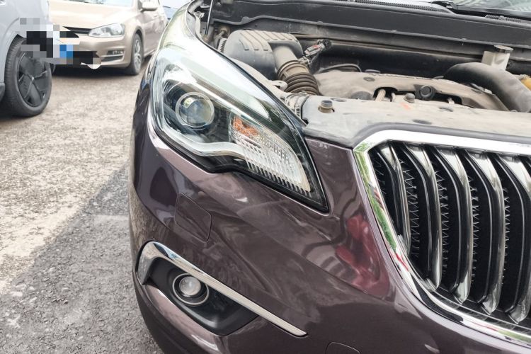 Used Buick Envision 2017 28T Four-Wheel Drive Elite Model Right Front Headlight