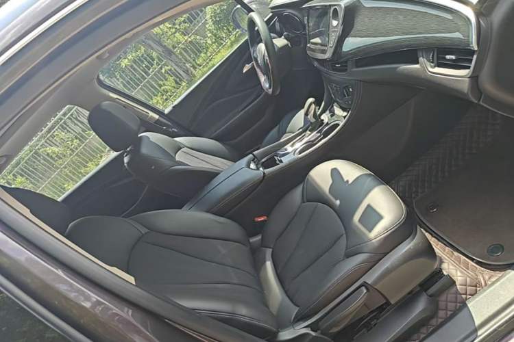 Used Buick Envision 2017 20T Two-Wheel Drive Leading Version Right Front Seat