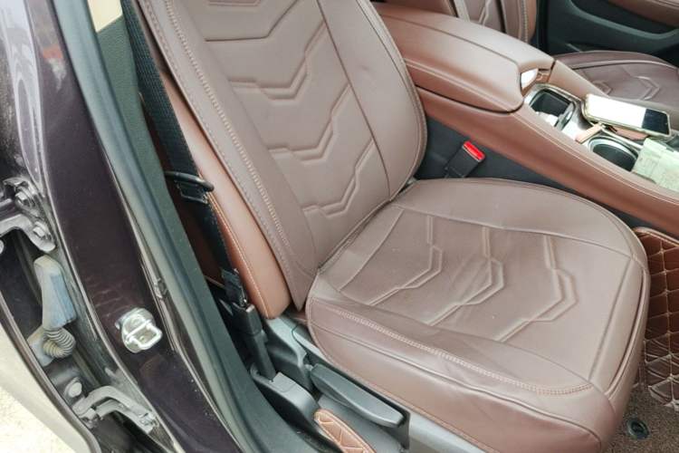 Used Buick Envision 2017 20T Two-Wheel Drive Elite Version Right Front Seat