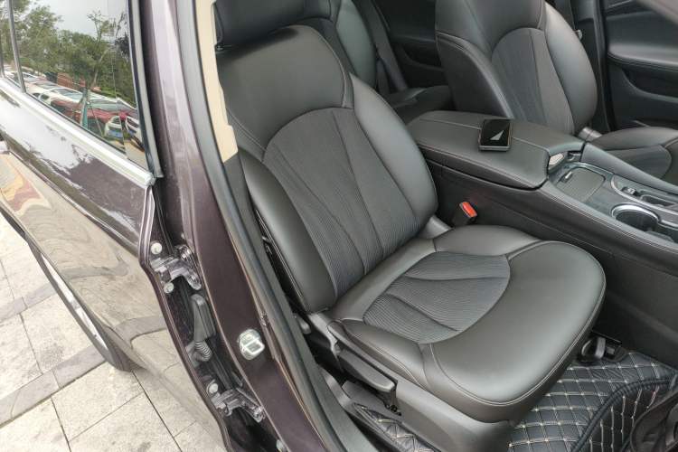 Used Buick Envision 2017 20T Two-Wheel Drive Leading Version Right Front Seat