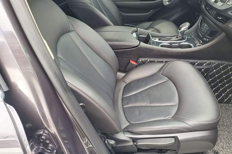 Used Buick Envision 2017 20T Two-Wheel Drive Leading Version Right Front Seat
