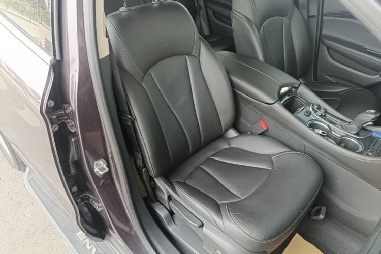 Used Buick Envision 2017 20T Two-Wheel Drive Elite Version Right Front Seat