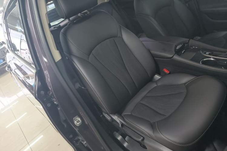Used Buick Envision 2017 20T Two-Wheel Drive Leading Version Right Front Seat