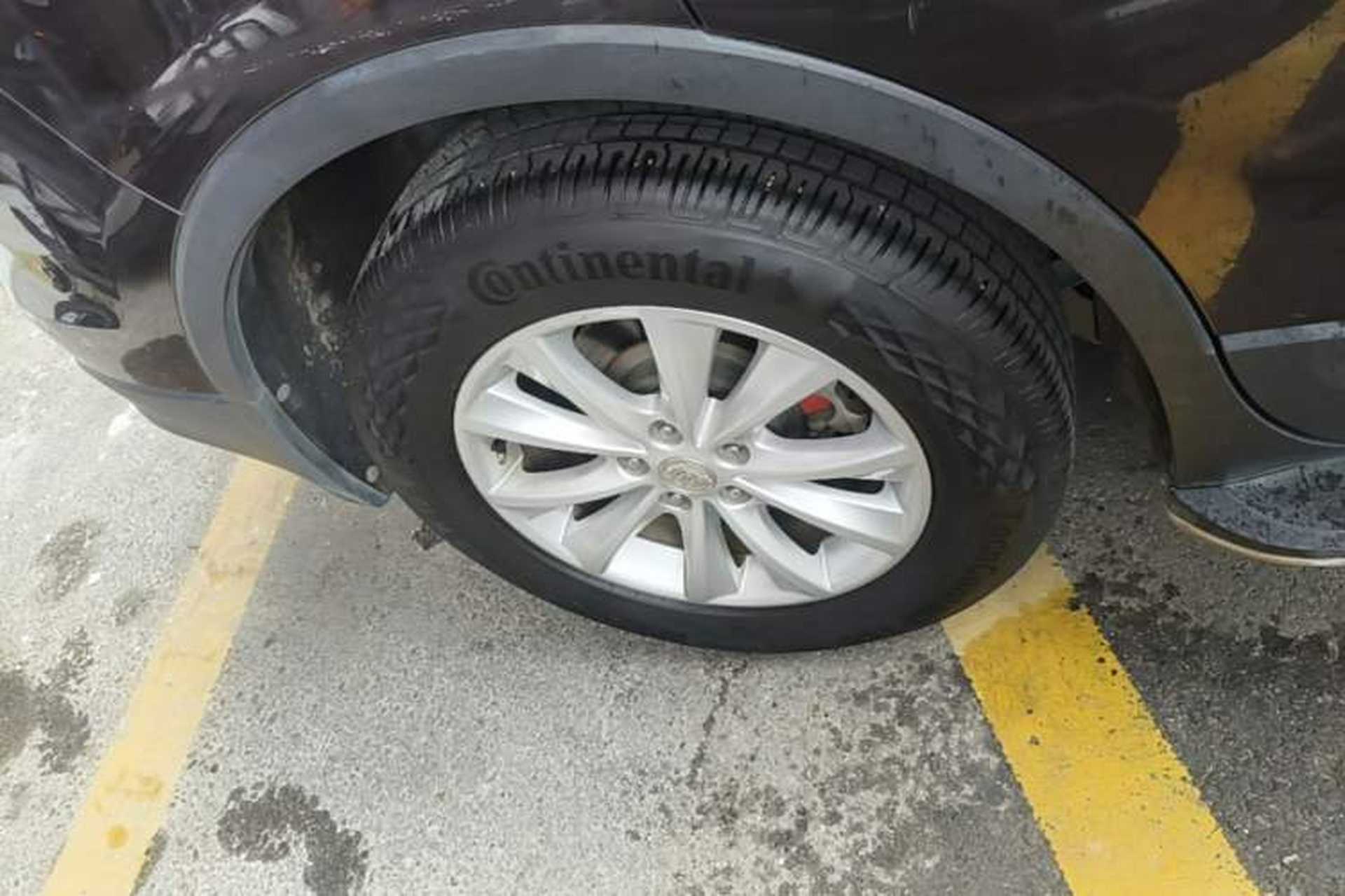 Used Buick Envision 2017 28T Four-Wheel Drive Luxury Model Right Rear Wheel Hub