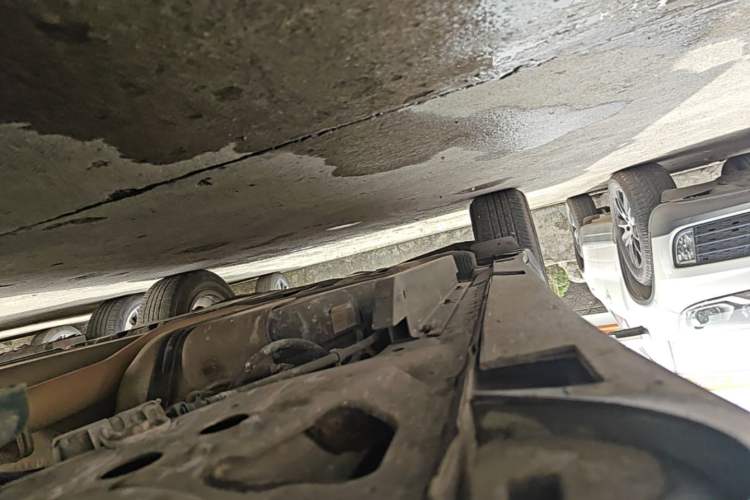 Used Buick Envision 2017 20T Two-Wheel Drive Elite Version Right Side Sill