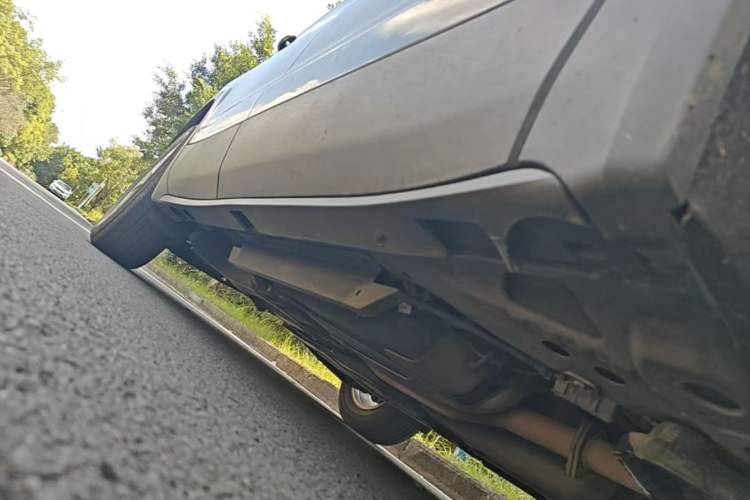 Used Buick Envision 2017 20T Two-Wheel Drive Leading Version Right Side Sill