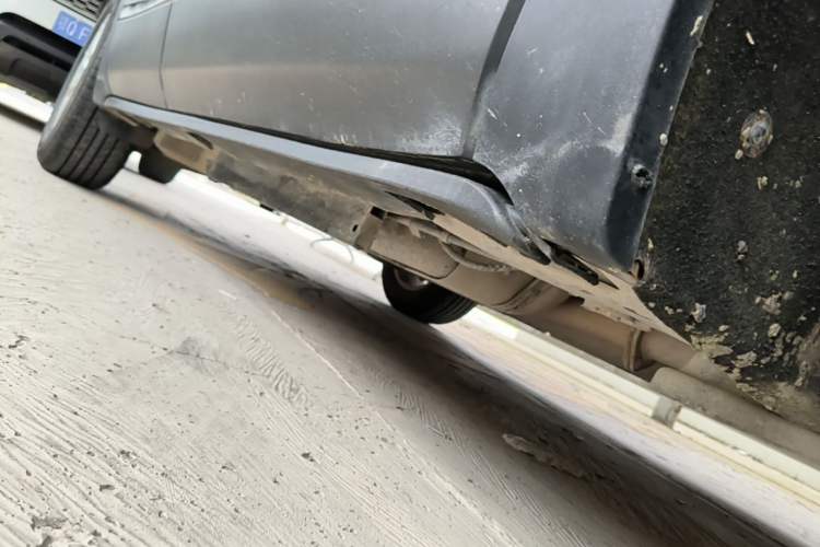 Used Buick Envision 2017 20T Two-Wheel Drive Leading Version Right Side Sill
