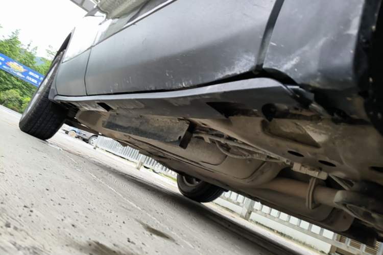 Used Buick Envision 2017 20T Two-Wheel Drive Leading Version Right Side Sill