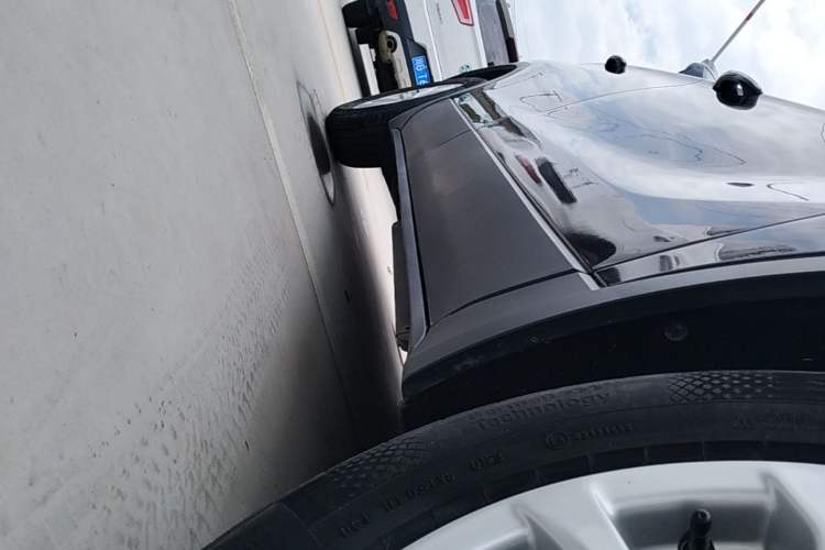 Used Buick Envision 2017 20T Two-Wheel Drive Leading Version Right Side Sill