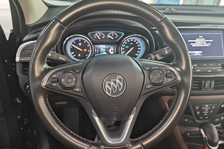 Used Buick Envision 2017 28T Four-Wheel Drive Elite Model Steering Wheel