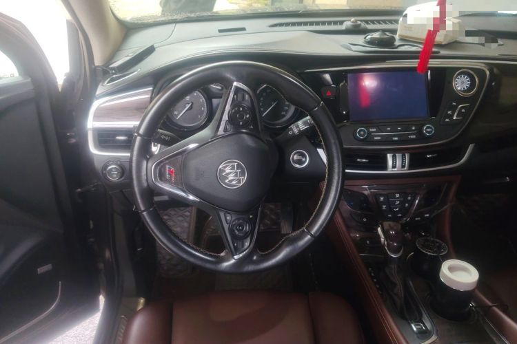 Used Buick Envision 2017 28T Four-Wheel Drive Luxury Model Steering Wheel