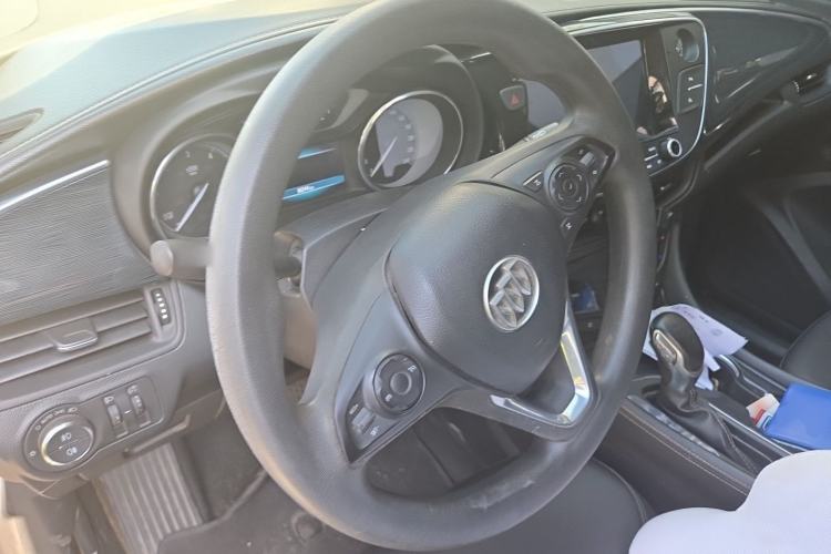 Used Buick Envision 2017 20T Two-Wheel Drive Leading Version Steering Wheel