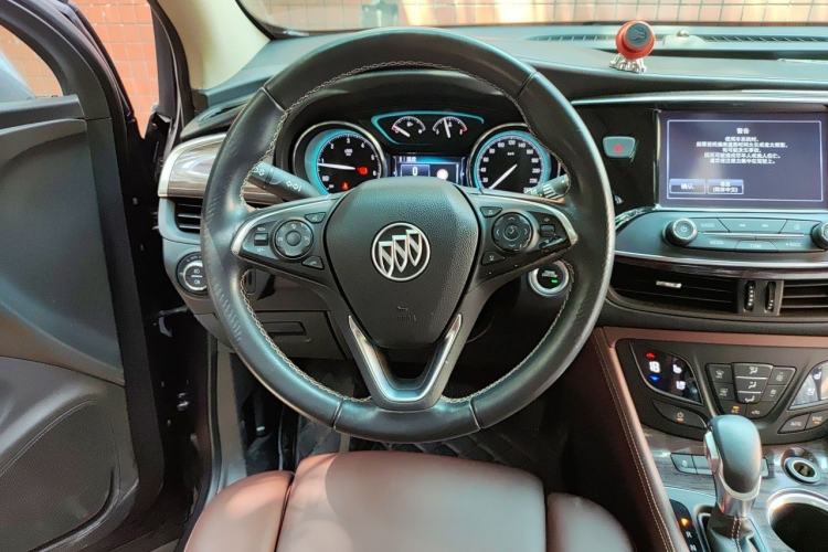 Used Buick Envision 2017 28T Four-Wheel Drive Luxury Model Steering Wheel