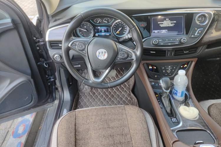 Used Buick Envision 2017 20T Two-Wheel Drive Luxury Model Steering Wheel