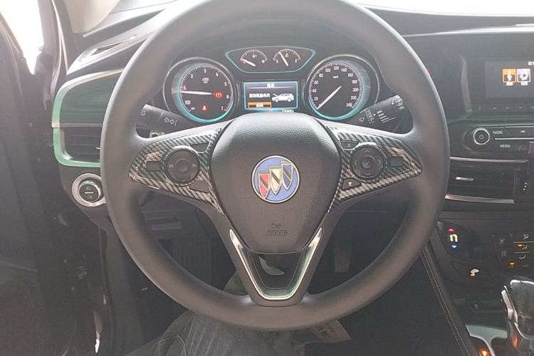 Used Buick Envision 2017 20T Two-Wheel Drive Leading Version Steering Wheel