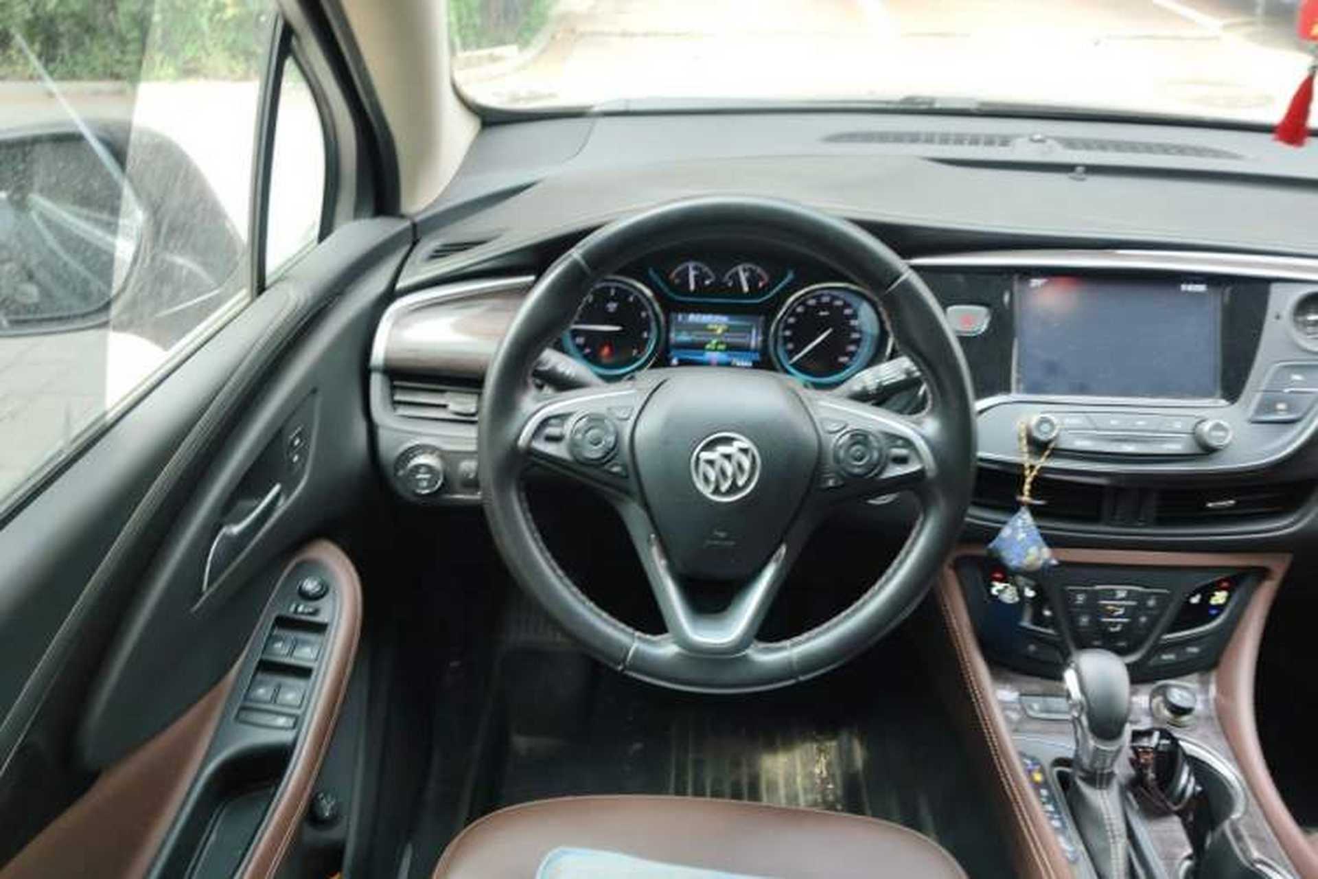 Used Buick Envision 2017 28T Four-Wheel Drive Elite Model Steering Wheel