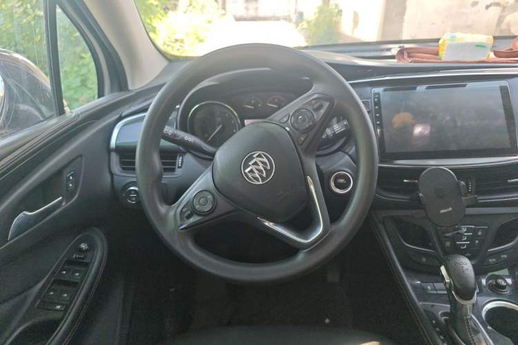 Used Buick Envision 2017 20T Two-Wheel Drive Leading Version Steering Wheel