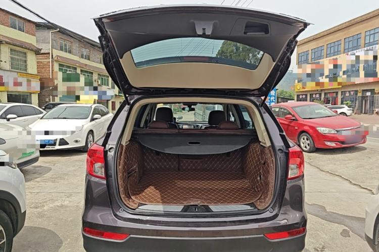 Used Buick Envision 2017 20T Two-Wheel Drive Elite Version Trunk