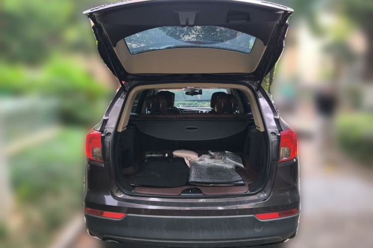 Used Buick Envision 2017 20T Two-Wheel Drive Elite Version Trunk