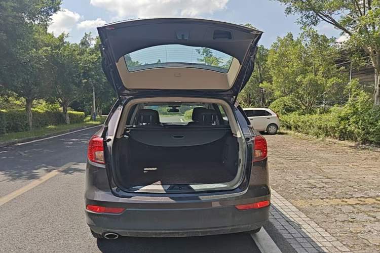 Used Buick Envision 2017 20T Two-Wheel Drive Leading Version Trunk