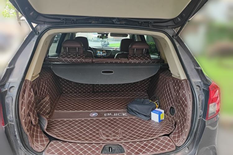 Used Buick Envision 2017 20T Two-Wheel Drive Elite Version Trunk