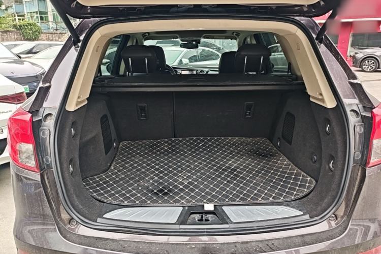 Used Buick Envision 2017 20T Two-Wheel Drive Elite Version Trunk