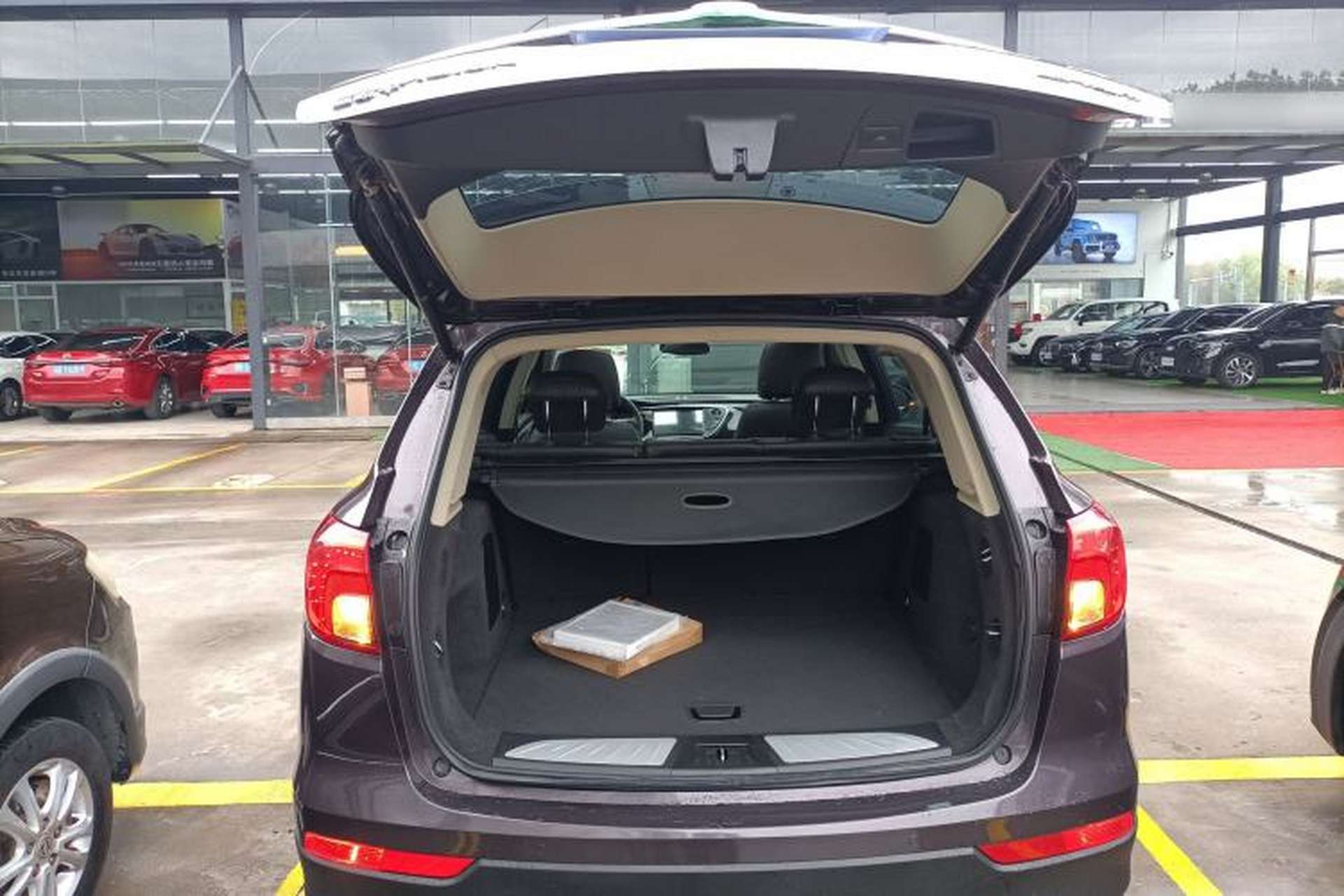Used Buick Envision 2017 20T Two-Wheel Drive Leading Version Trunk